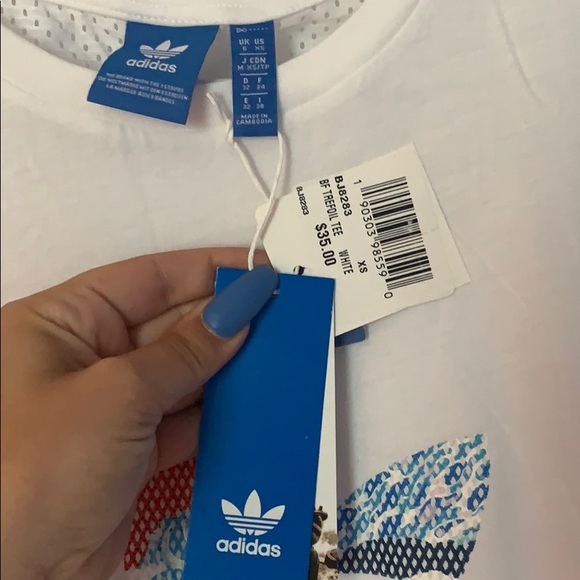 Adidas XS T-shirt - Picture 5 of 8